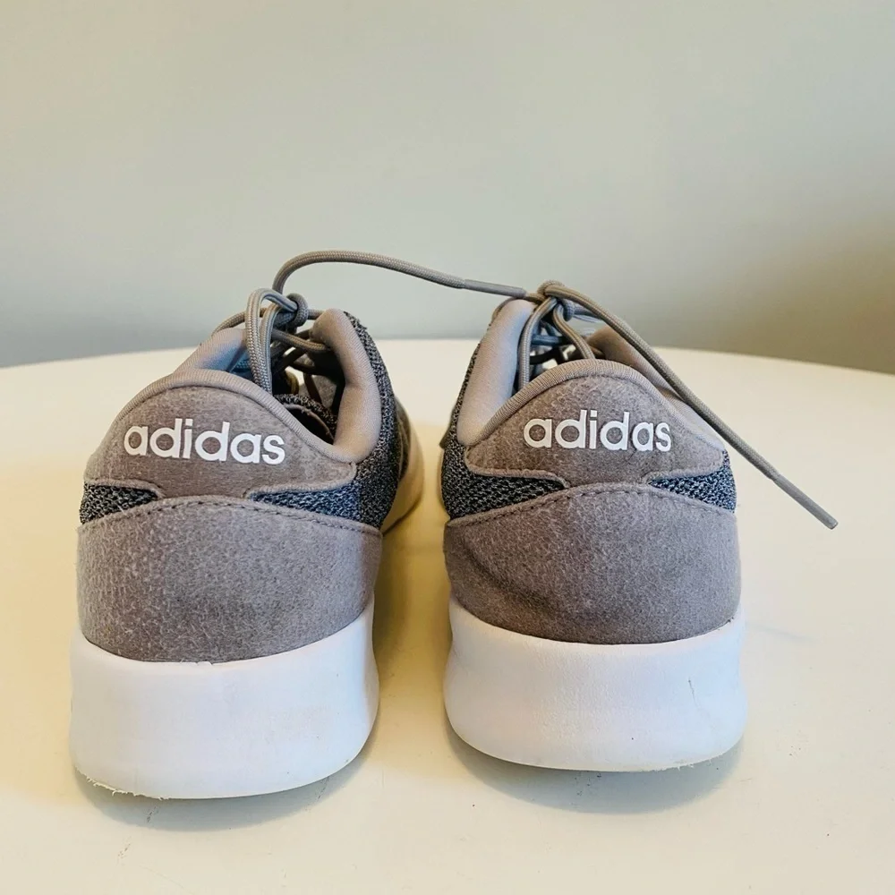 Adidas Womens Size 7 Cloudfoam Athletic Shoes Gray QT Racer Running Sneakers